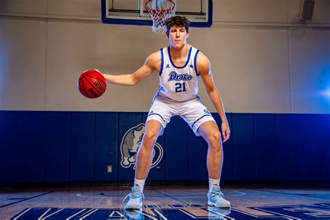 Drake university men's basketball - Drake’s true freshman guard is one of the Bulldogs' main men off the bench. He logged an average of 19.9 minutes in 27 games – including two starts against Alcorn and UAB – and averaged 5.8 ...